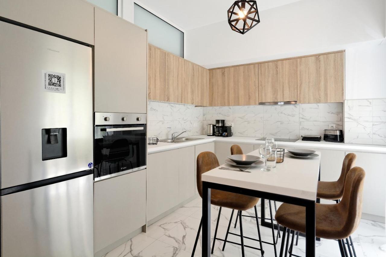 Elegant Big Apartment In Athens Center With Balcony Екстериор снимка