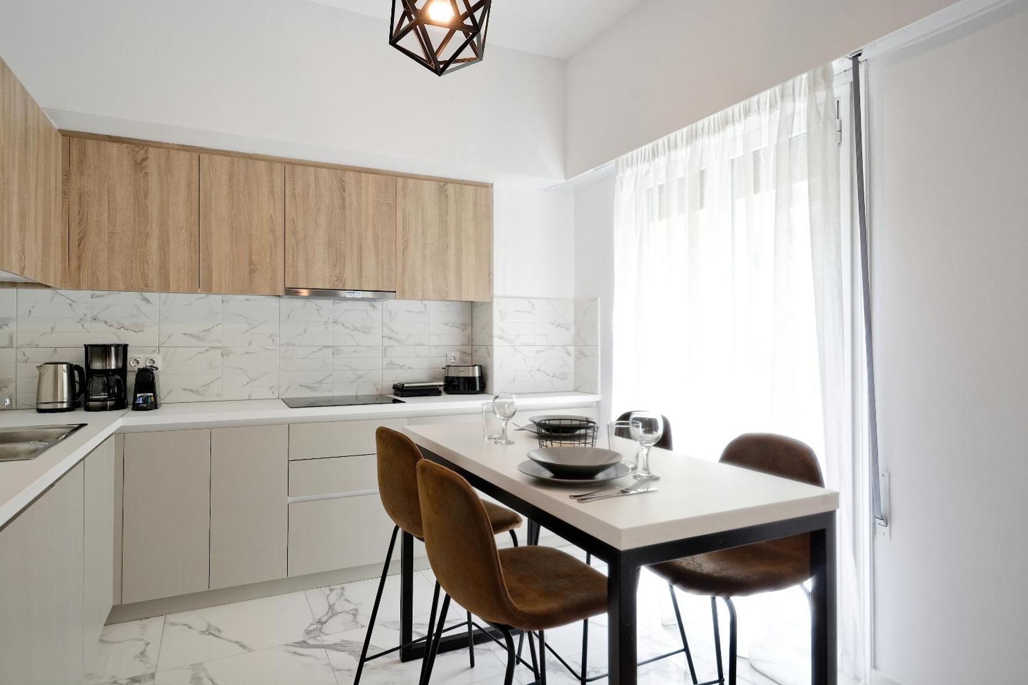 Elegant Big Apartment In Athens Center With Balcony Екстериор снимка