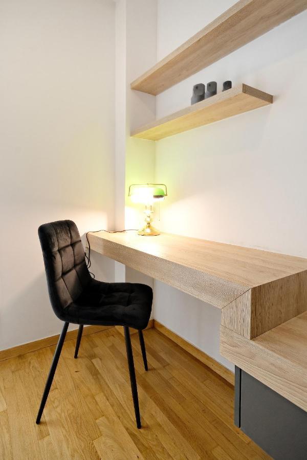 Elegant Big Apartment In Athens Center With Balcony Екстериор снимка